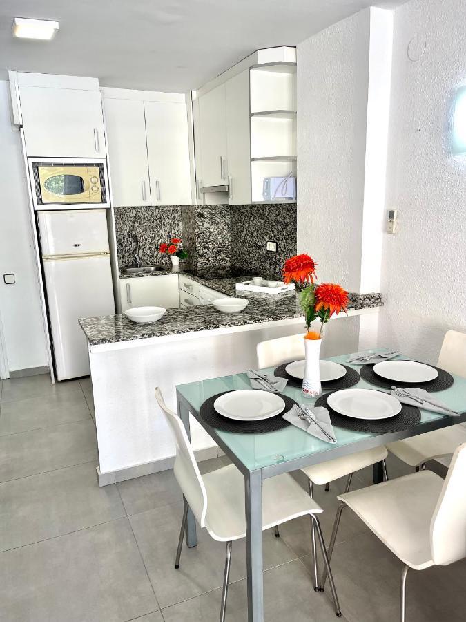 Apartbeach Novelty Climatizado Y Vistas Playa Salou Exterior photo